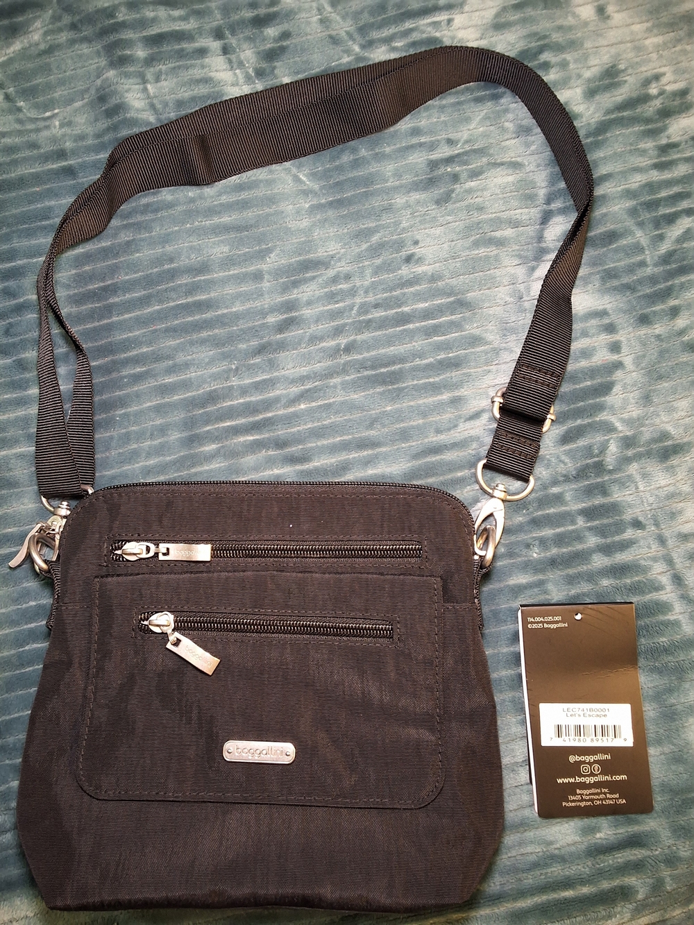 Baggallini Let's Escape Crossbody Bag Black RFID Travel Purse